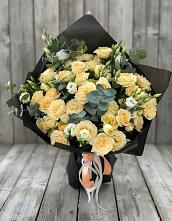 Букет цветов из:  Розы и Лизиантусы #REPLACE_PRED# Боброво