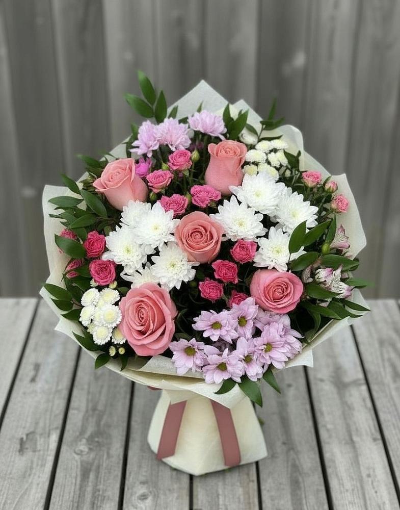 Букет цветов из: Альстромерии, Гвоздики, Розы и Хризантемы в Боброво