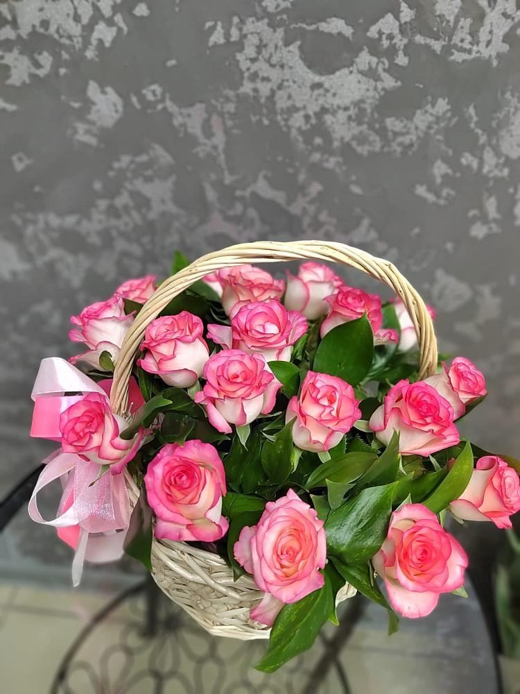 Цветочная композиция из Розы в корзине в Боброво