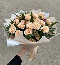 Букет Кремовые розы Латте в Боброво
