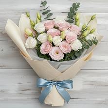 Букет цветов из:  Лизиантусы в Боброво