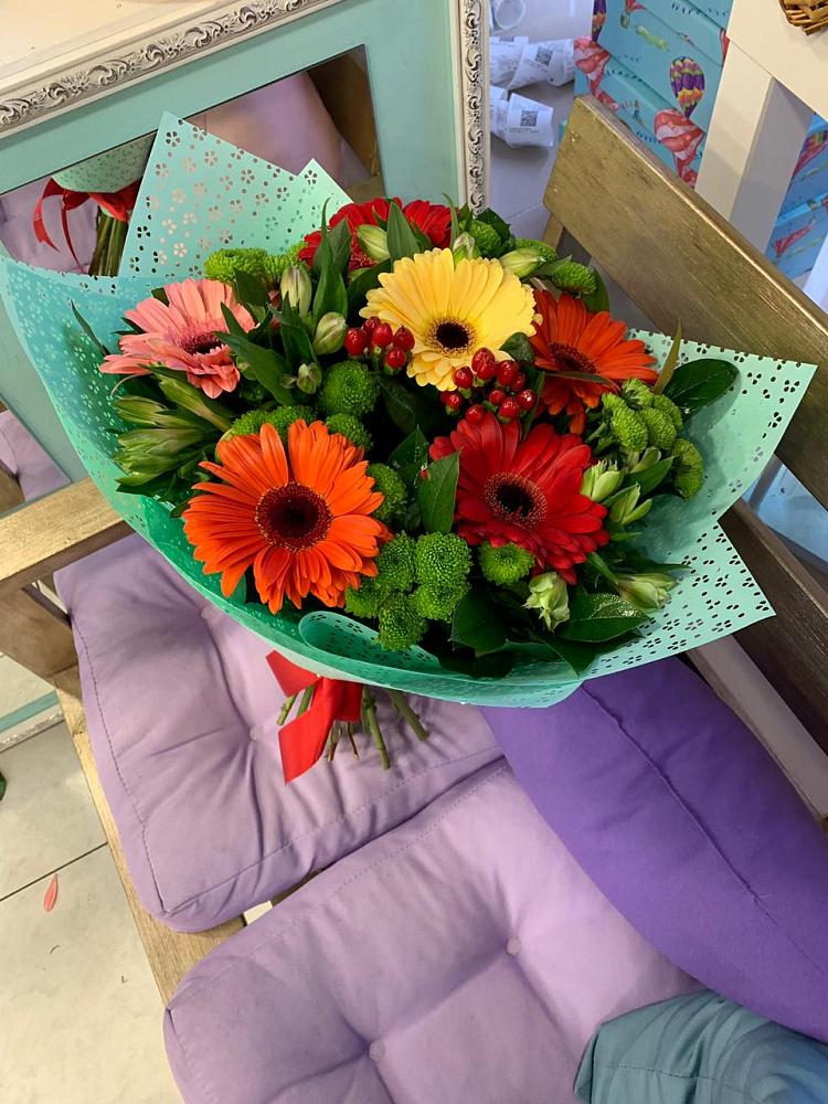 Букет цветов из: Герберы, Хризантемы и Альстромерии в Боброво