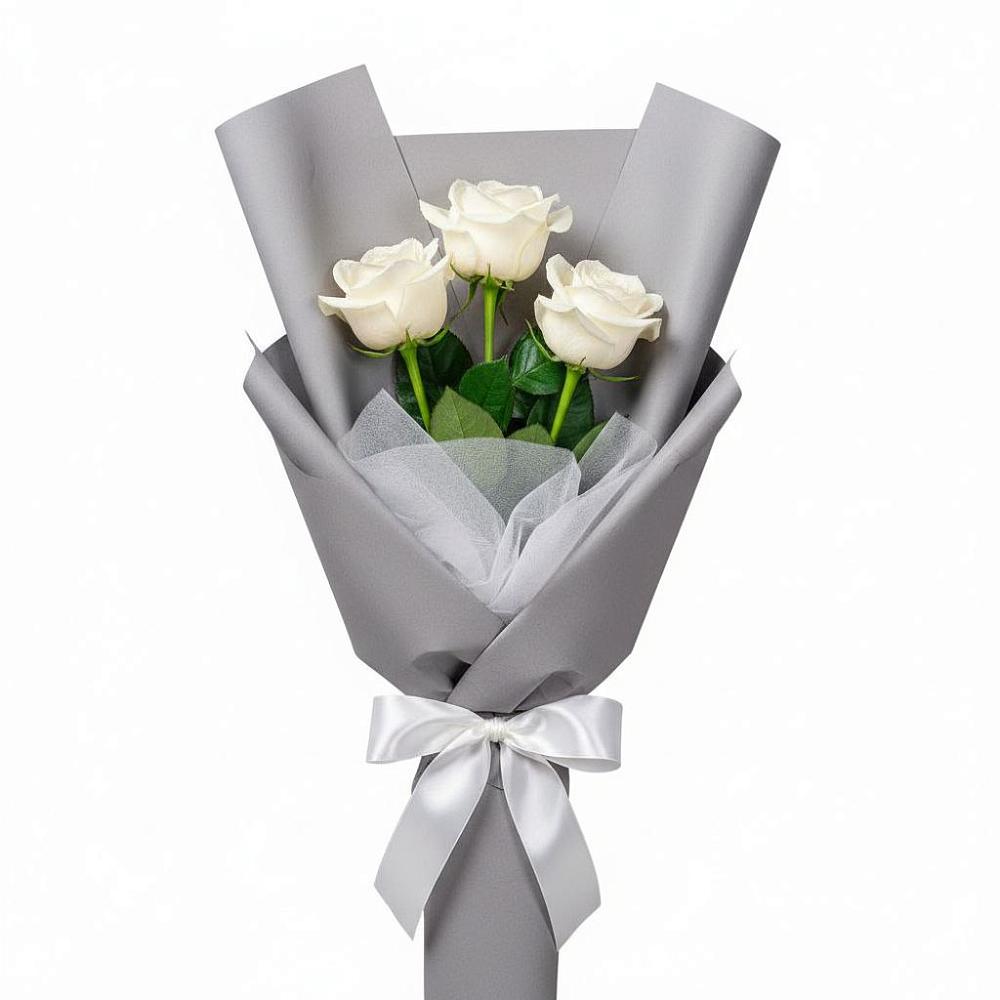 Букет 3 белые розы в Боброво