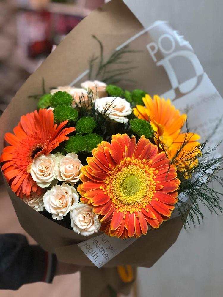 Букет цветов из: Герберы, Хризантемы и Розы в Боброво