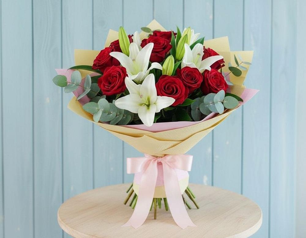 Букет цветов из: Лилии и Розы в Боброво